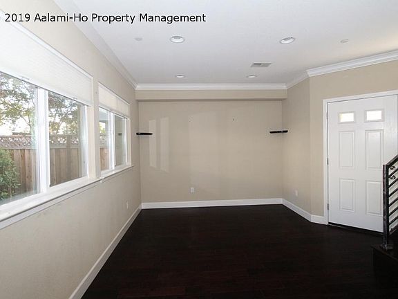 2nd image of 3681 Sunshine Pl
