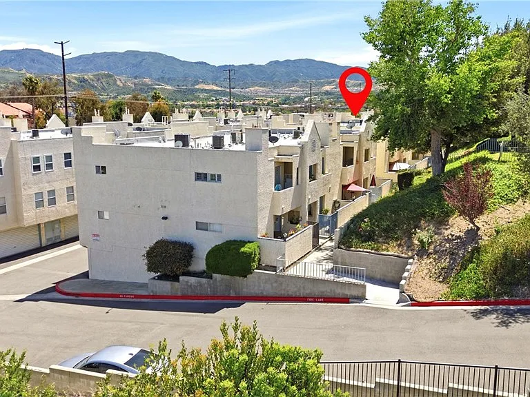 18209 Sierra Hwy #30 — Photo 1