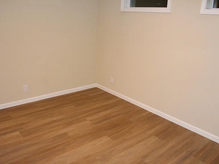 3324 W Eisenhower Blvd — Photo 22