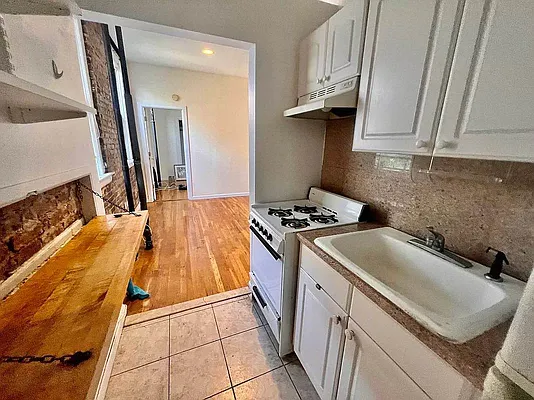 Rented by Highline Residential | media 10