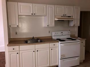 622 Dekalb St, Norristown, PA 19401