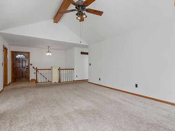 5th image of 1901 Fairground Dr