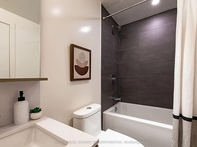 223 Redpath Ave #3312 — Photo 4