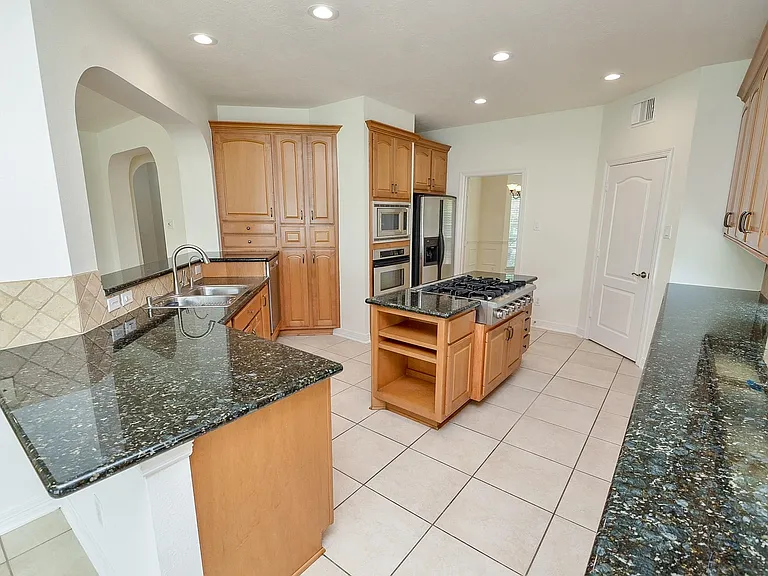 12522 Aliso Bend Ln — Photo 9