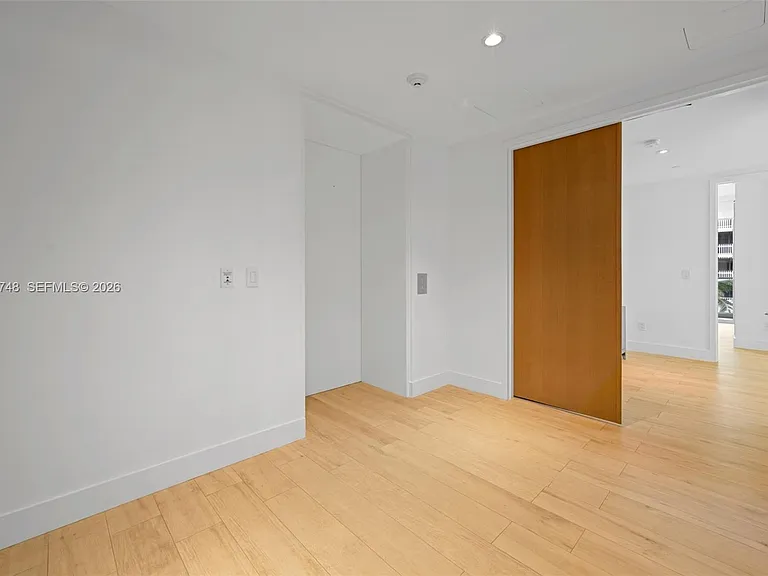 10203 Collins Ave #401 — Photo 7