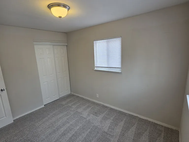 1225 Redman Blvd — Photo 8