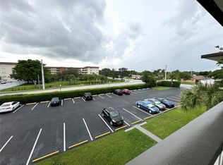5200 Washington St APT 207, Hollywood, FL 33021