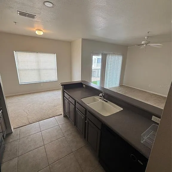 2532 Grand Central Pkwy #3 — Photo 10