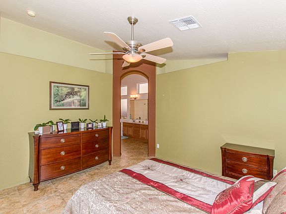 5th image of 4424 E Redwood Ln