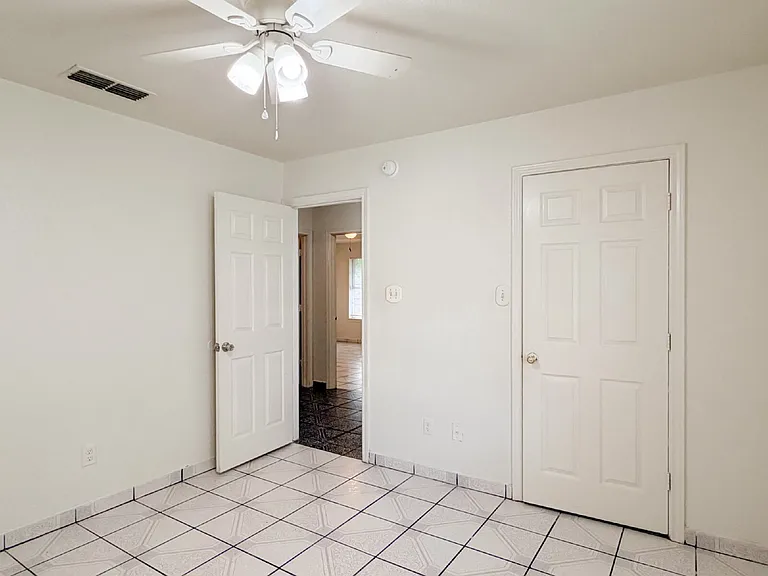 1202 Spell Ave — Photo 21