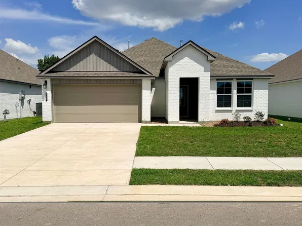 256 Pipers Ln, Sulphur, LA 70665