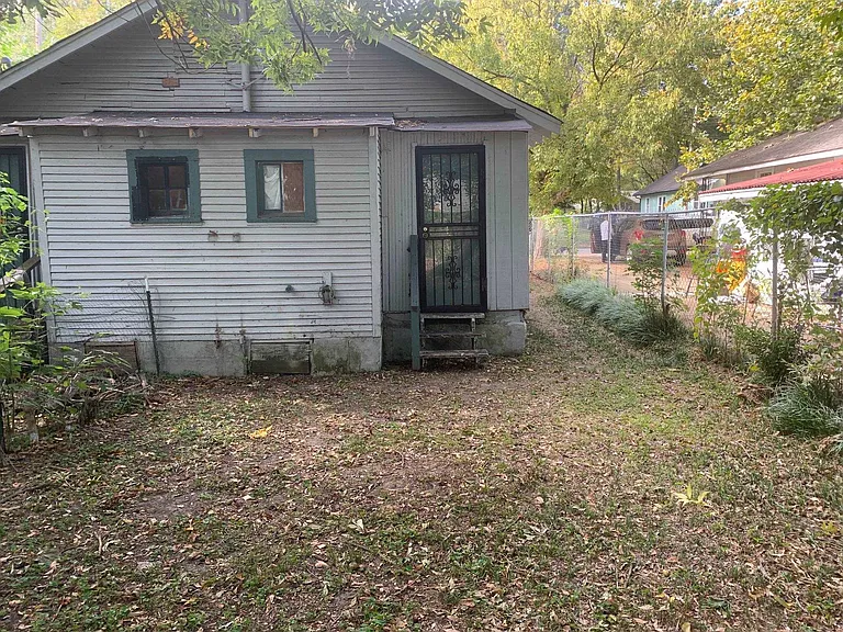 3578 Vernon Ave — Photo 9