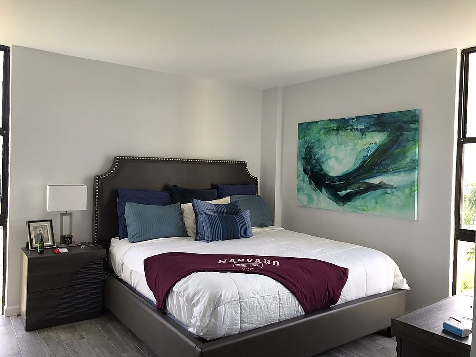 1st image of 20335 N Country Club Dr APT 609