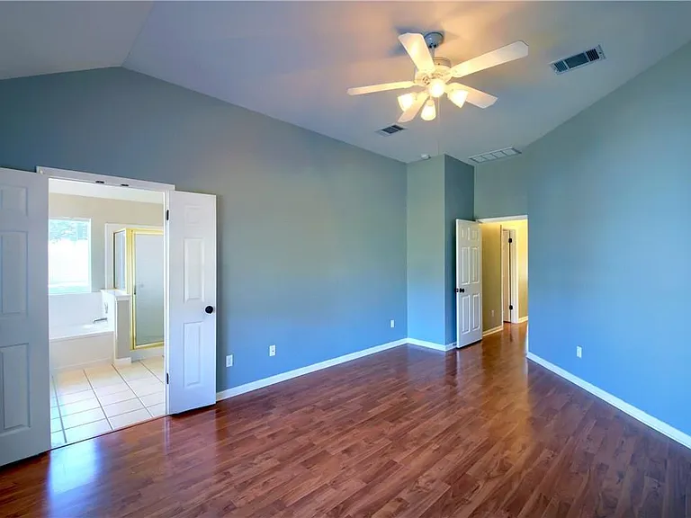 129 Copperwood Loop — Photo 22