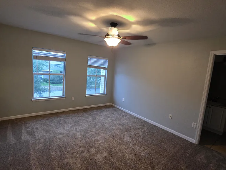 5909 Leopardstown Dr — Photo 10