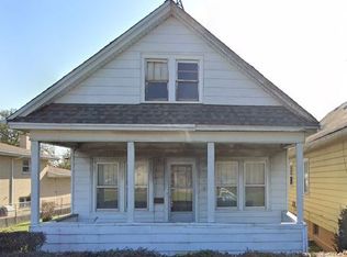 228 W 147th St, Harvey, IL 60426