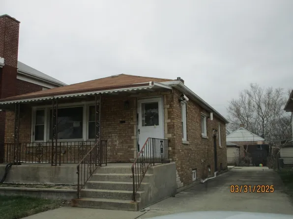 3909 Saint Charles Rd, Bellwood, IL 60104