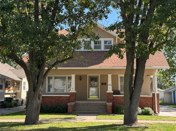 1230 N Kansas Ave, Hastings, NE 68901