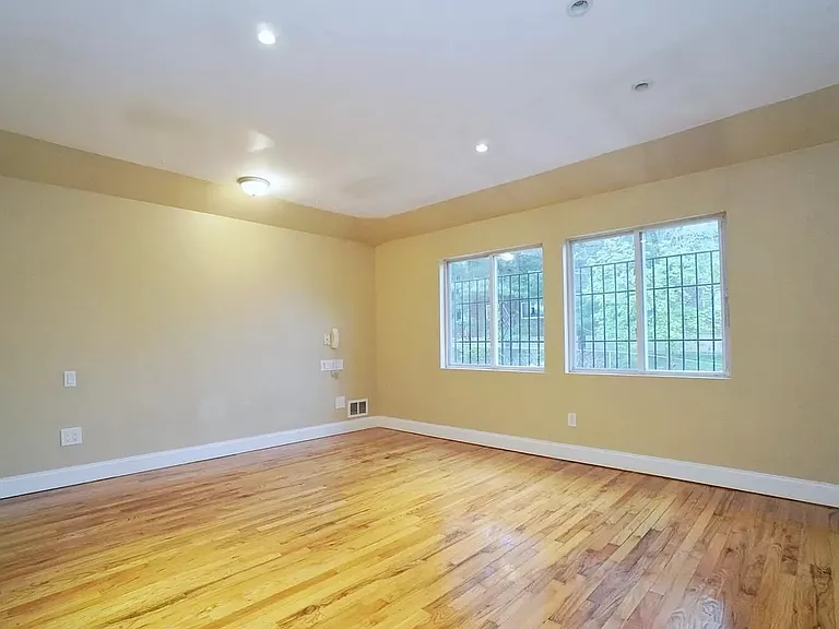 508 Delafield Ave #2 — Photo 11