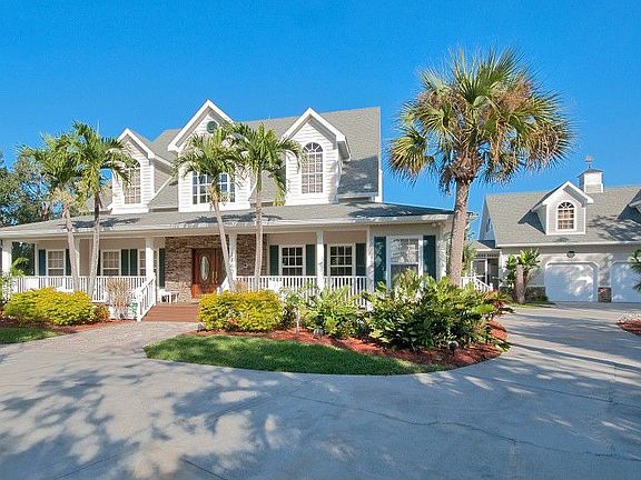 4th image of 1860 Carbonata Dr