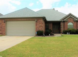 159 Auriel Cir, Maumelle, AR 72113