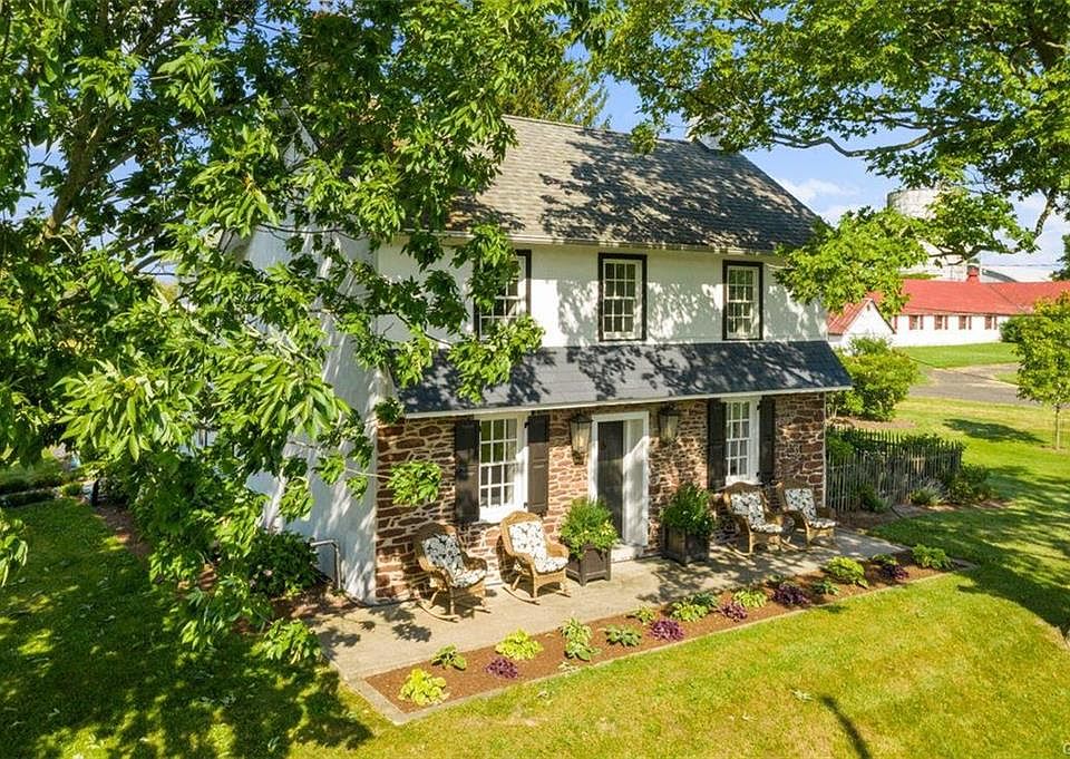 301 Frogtown Rd, Kintnersville, PA 18930 Zillow