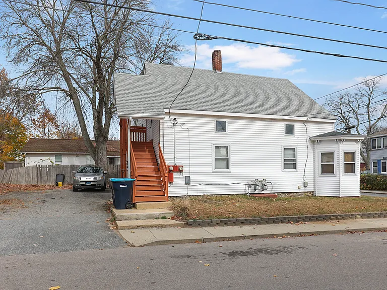 39 Battey St #2 — Photo 2