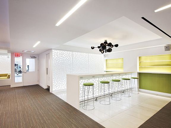 3rd image of 520 W 43rd St APT 1F