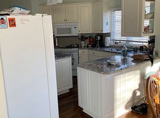 811 Villa Plz, Papillion, NE 68046