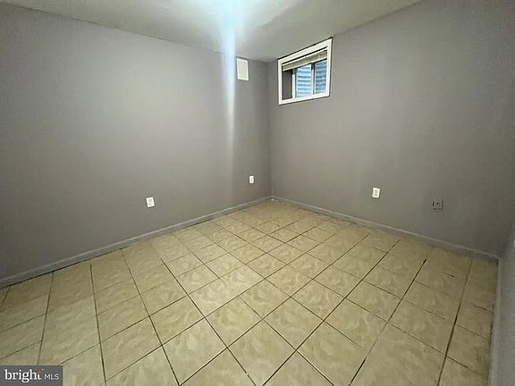 5th image of 2927 Wythe Ct