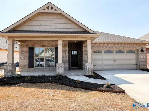 15626 Ironcrest Dr NW, Harvest, AL 35749