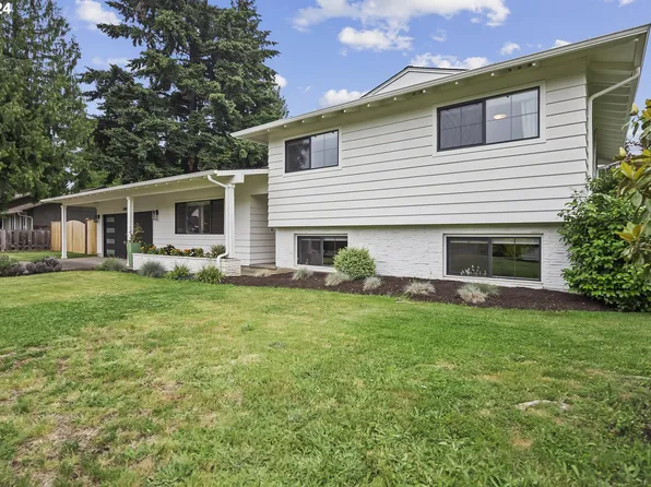 2204 Michael Dr, West Linn, OR 97068