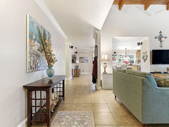 5th image of 2544 W Harter Avenue