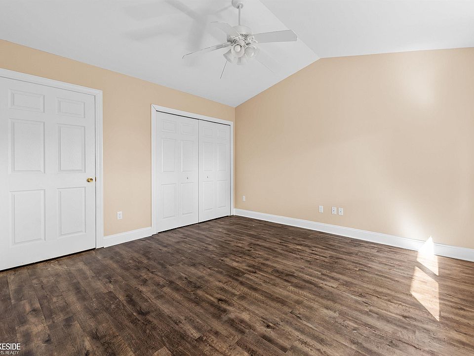 35292 Silver Maple Dr, photo 16
