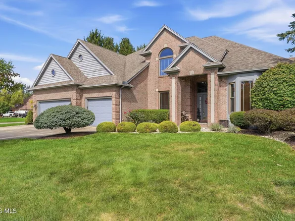 2330 Heatherwood Dr, Findlay, OH 45840