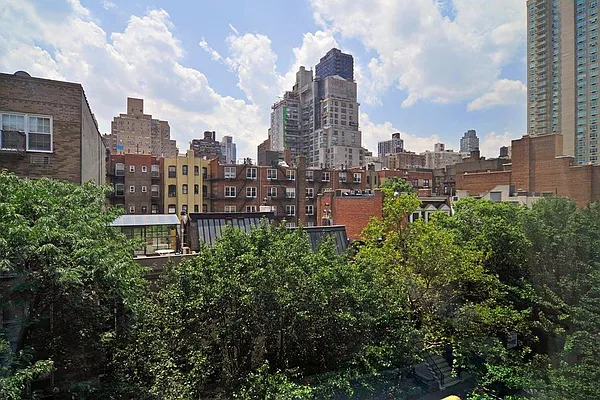 Sold by Corcoran | media 12