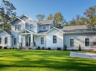 204 Creekview Dr, Hampstead, NC 28443