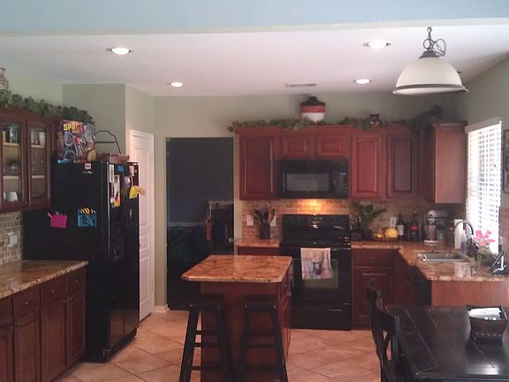 3rd image of 15203 Fall Manor Dr