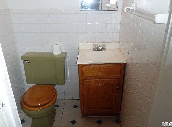 4th image of 21262 16th Ave #1