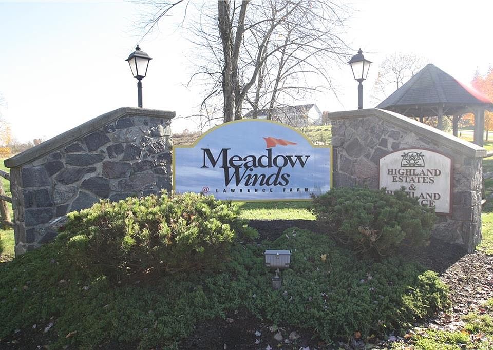 210 E Meadow Wind Ln, Newburgh, NY 12550 Zillow