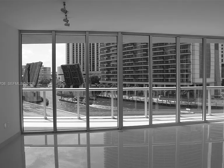 465 Brickell Ave #502 — Photo 5