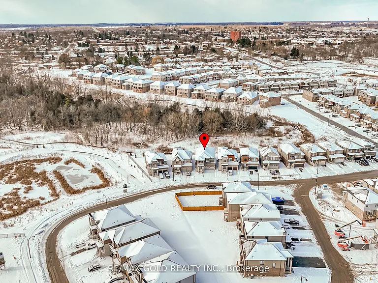 33 Gilham Way — Photo 45