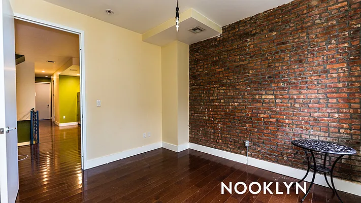 Rented by Nooklyn NYC LLC | media 4