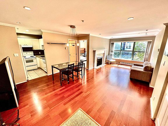 2nd image of 511 W 7th Ave #310