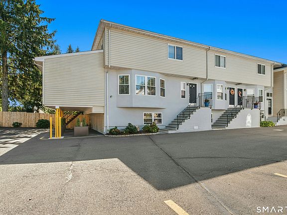 3rd image of 375 Hope St #3