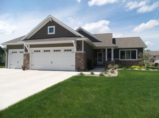 1126 Indian Hills Rd, Brookings, SD 57006