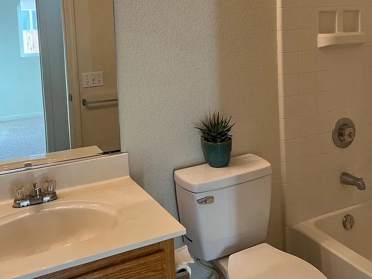 7798 Neyland Way — Photo 7