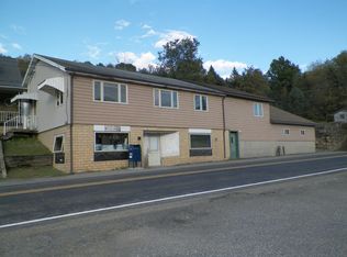 1716 Walston Rd, Walston, PA 15781