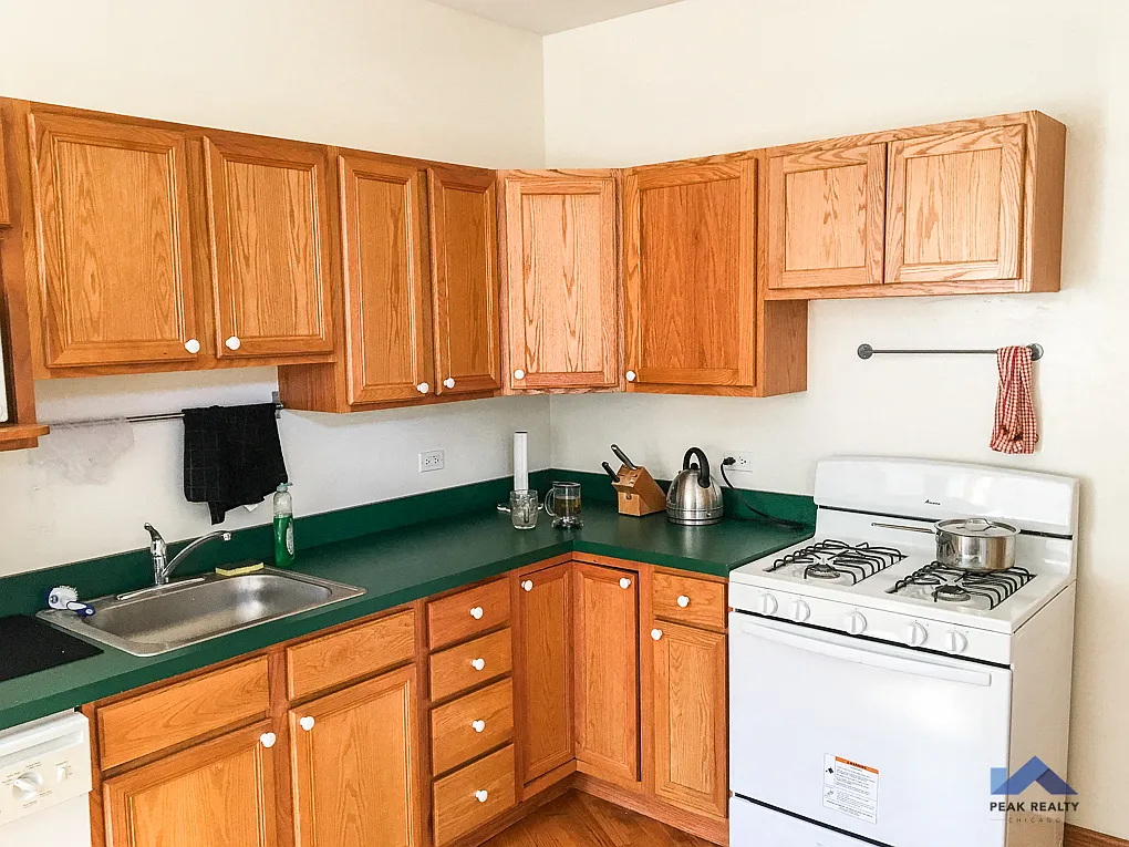 5037-39 S. Dorchester Ave. — Photo 2