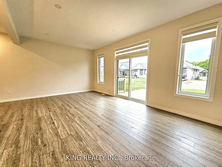 214 Renaissance Dr — Photo 7